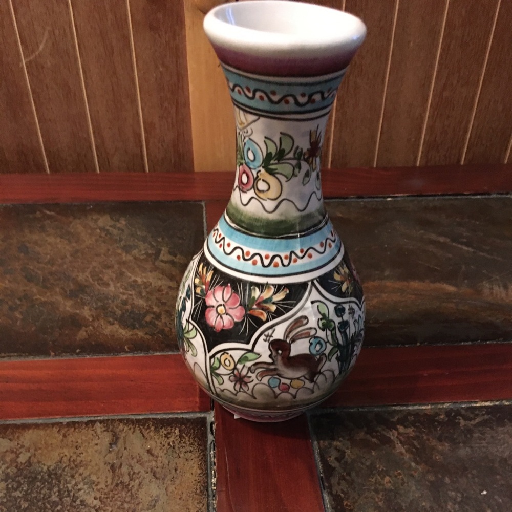Coimbra hand painted vase